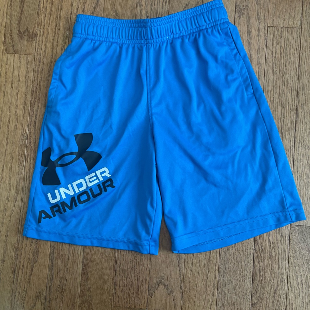 Boys Under Armour dri-fit shorts
